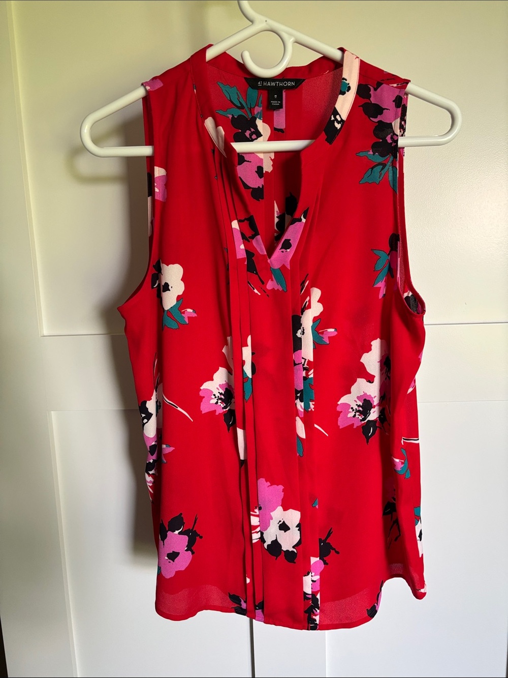 41 Hawthorn red sleeveless floral top